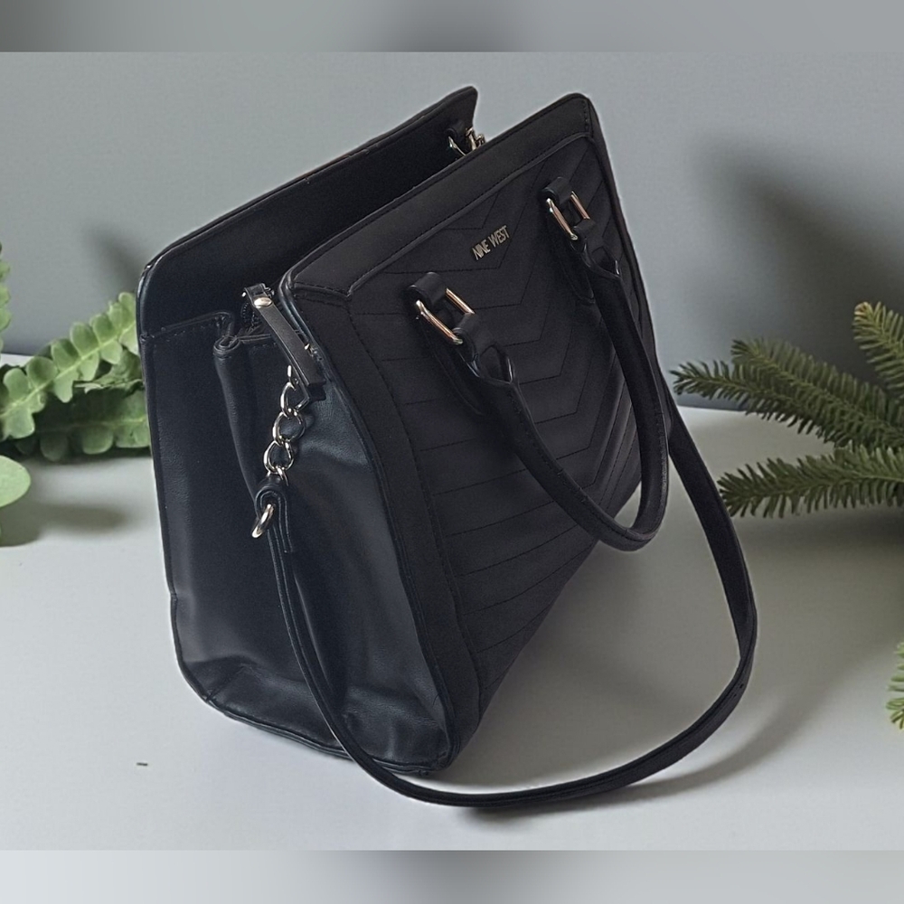Nine West Elegant Black Bag